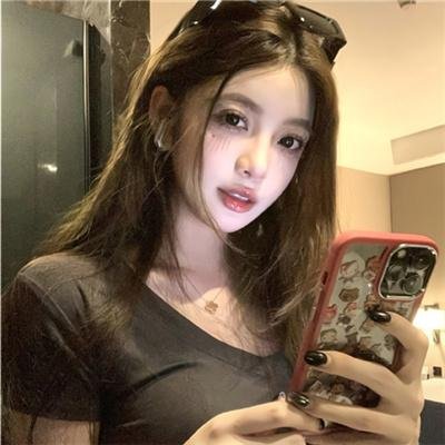 艾莉莎‧施莱辛格:战妆